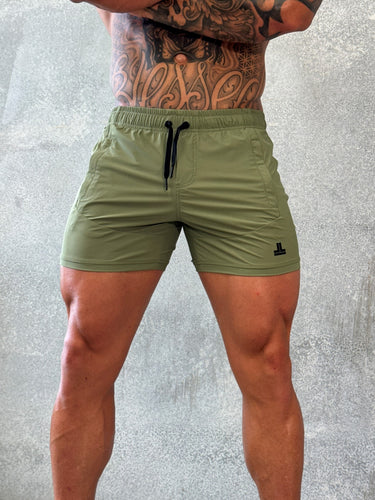 Della Squat Shorts - Khaki