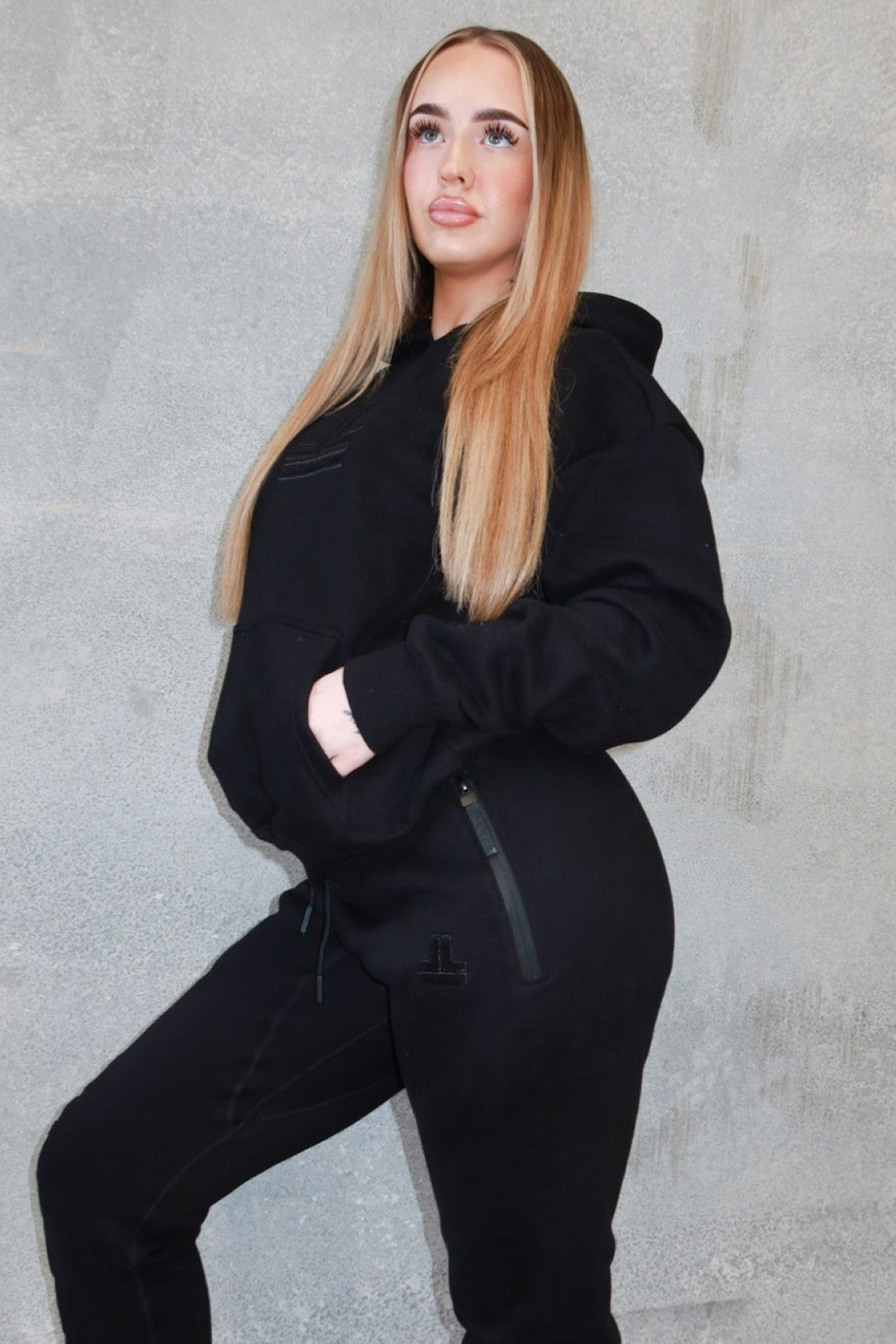 Donny Trackpants - Black On Black