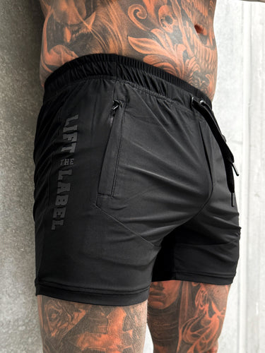 Della Squat Shorts - Black / Black