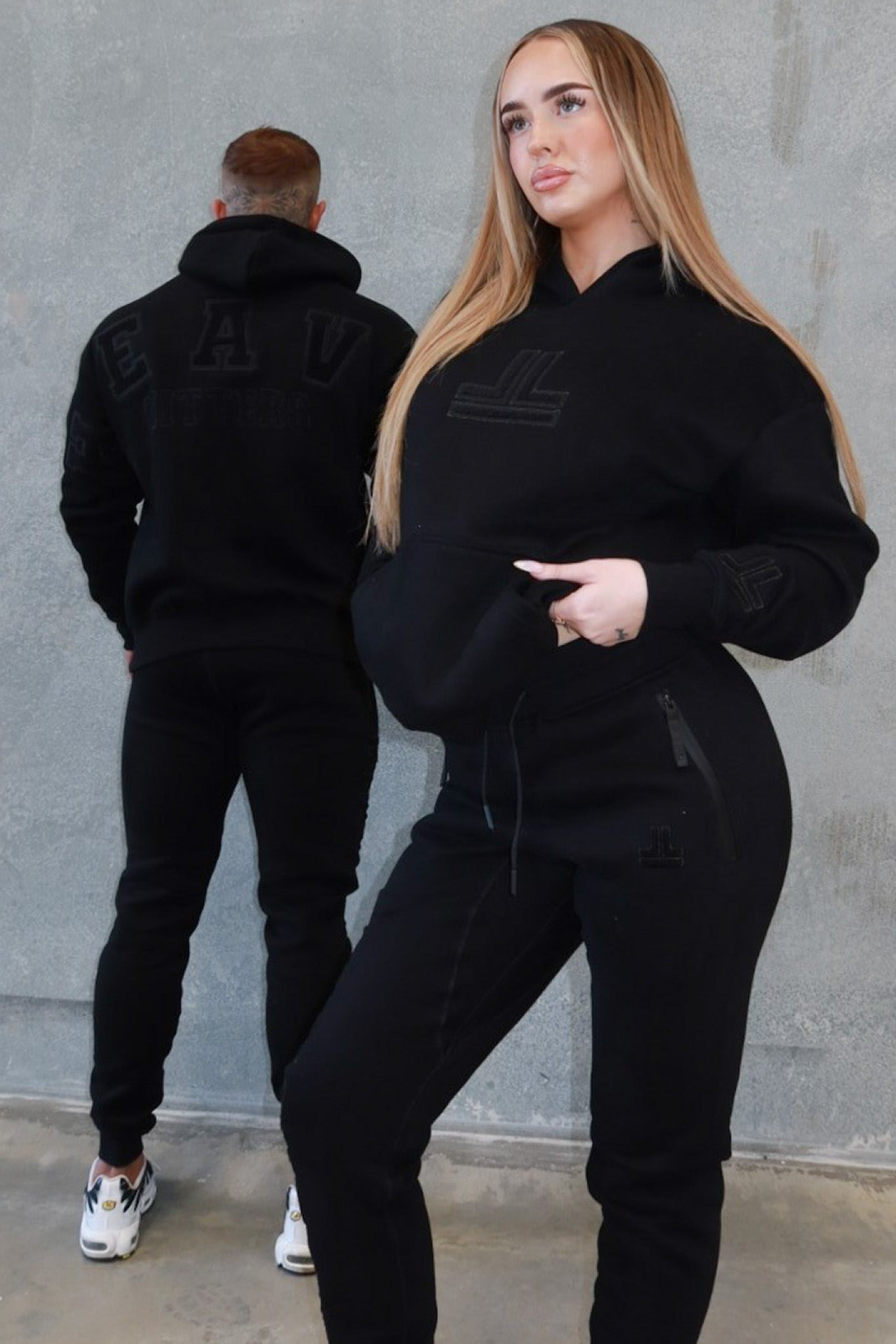 Donny Trackpants - Black On Black