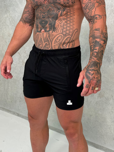 Della Squat Shorts - Black / White