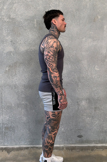 Beater - Pebble Grey