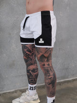 Della 2.0  Squat Shorts - White / Black