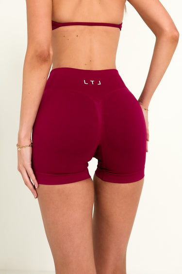 Poised Seamless Shorts - Cherry Red