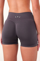 Poised Seamless Shorts - Graphite